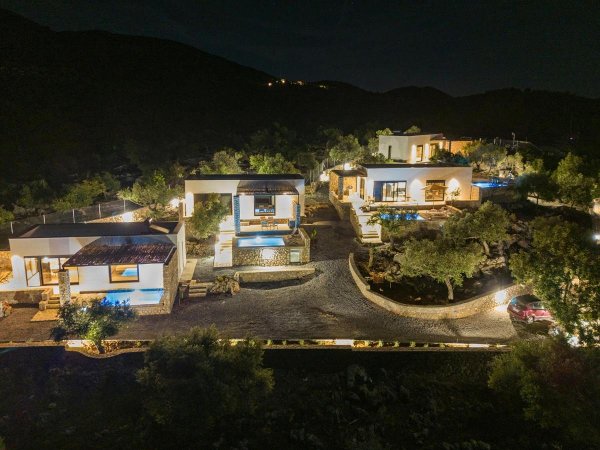 Casatino Villas Kalianeika Bagian luar foto